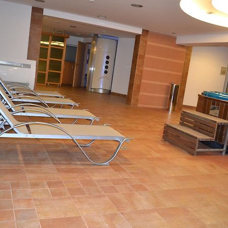 Debreceni Postas Udulo Hotel ภายนอก รูปภาพ
