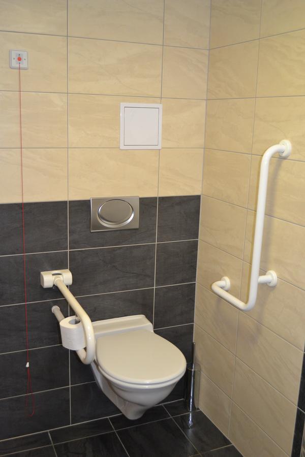Debreceni Postas Udulo Hotel ภายนอก รูปภาพ