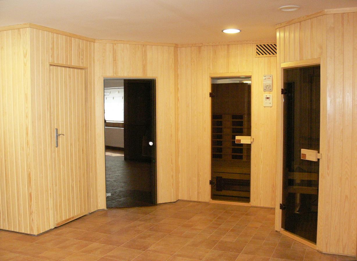 Debreceni Postas Udulo Hotel ภายนอก รูปภาพ